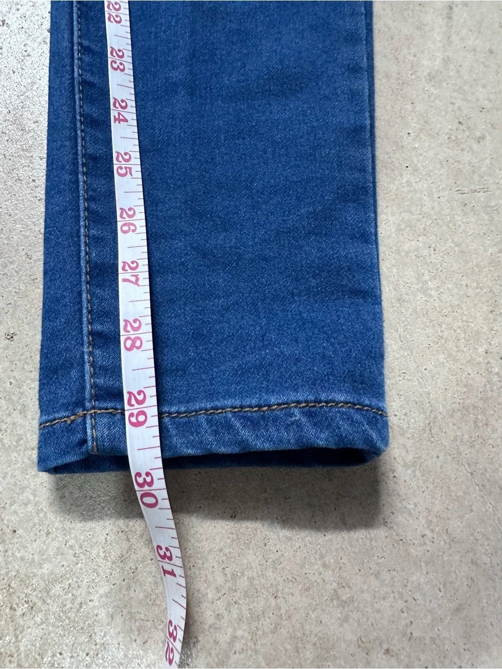 Canyon River Blues Skinny Jeans Women’s Size 4 Medium Wash Mid Rise Stretch